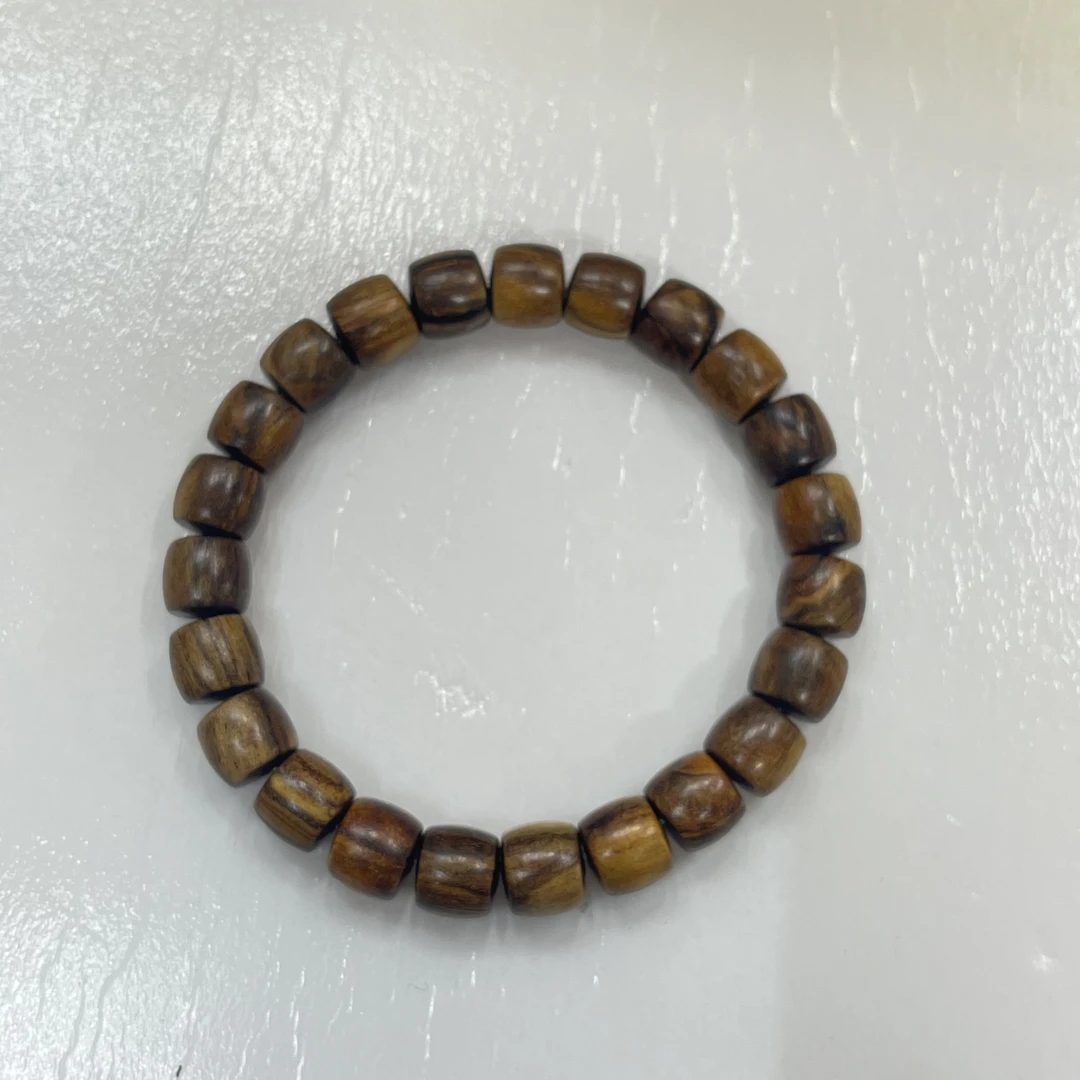 885 巴布亚贡木8*9直切成品手串