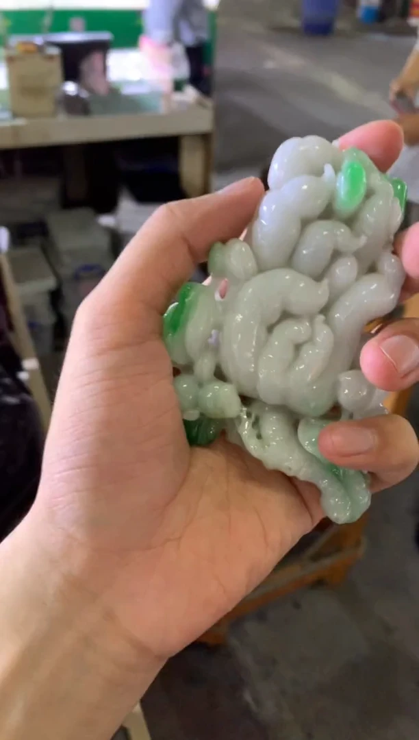 【闪购商品】翡翠挂件未镶嵌翡翠摆件