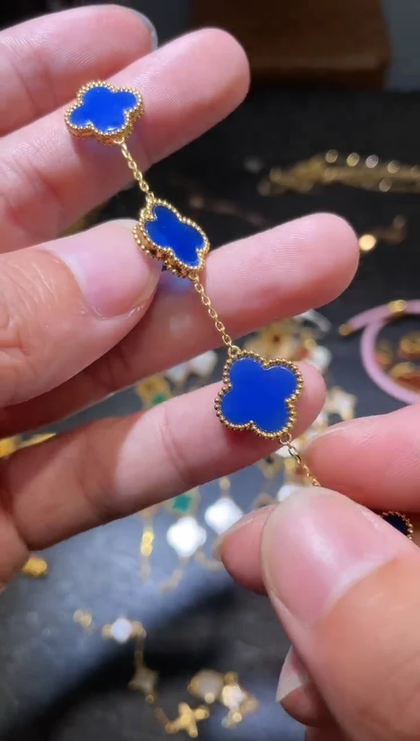 【闪购商品】玛瑙/玉髓手链18K金镶嵌蓝色五花手链