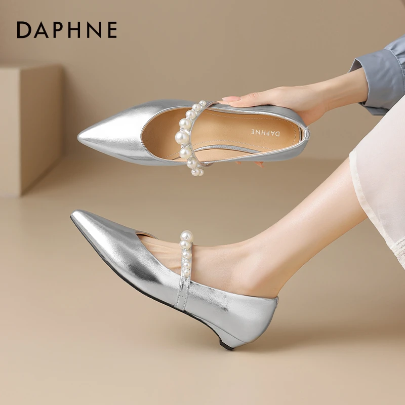 达芙妮银色浅口单鞋2025新款玛丽珍粗跟女鞋夏款法式绝美鞋子百搭