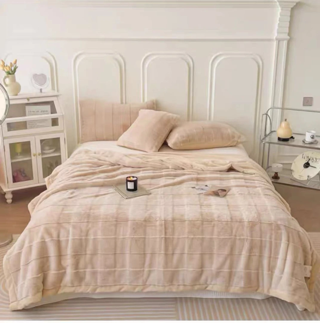 【秋冬新款】高级托斯卡纳.米灰色兔毛.被子轻奢.速热款.多功能加厚