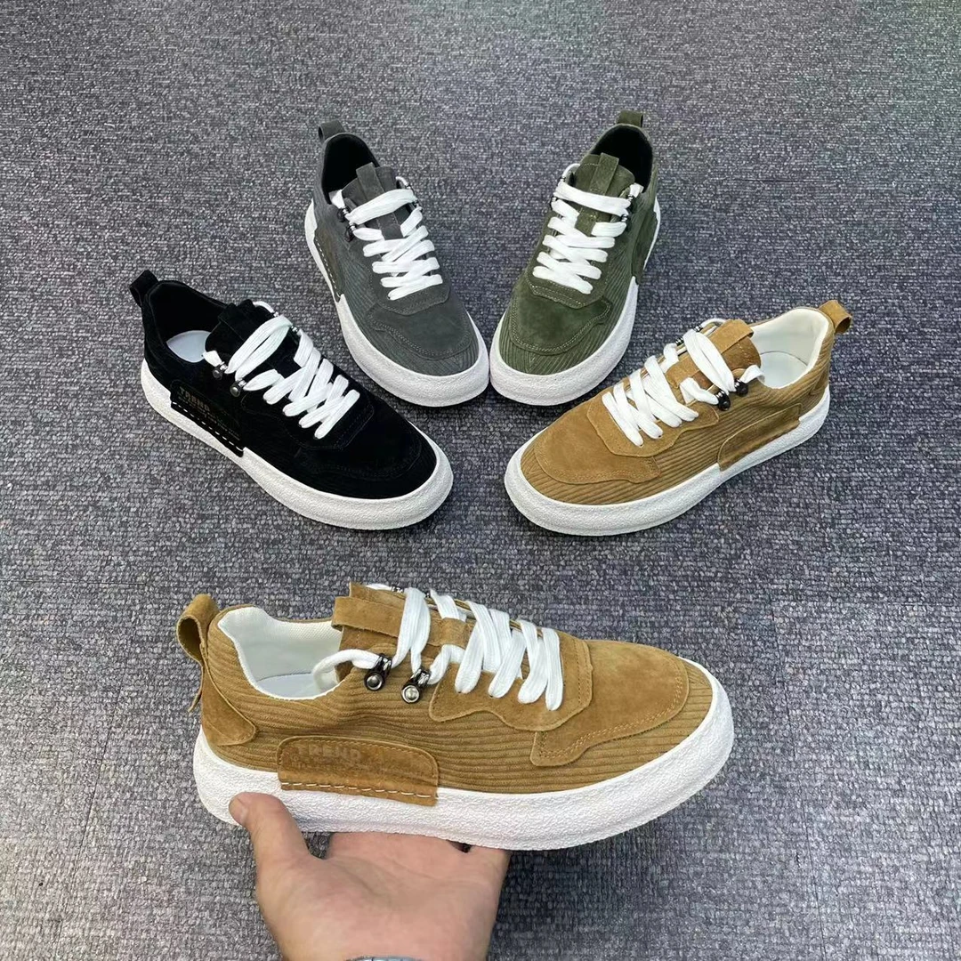 520-1【皮鞋码】秋季新款皮布拼接百搭休闲时尚轻便软底男款潮鞋