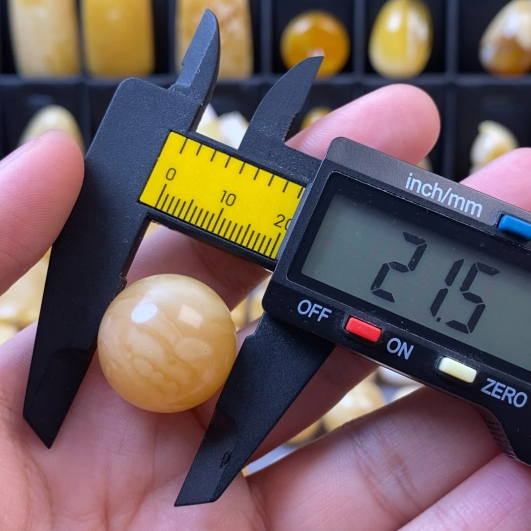 【闪购商品】琥珀颈饰未镶嵌