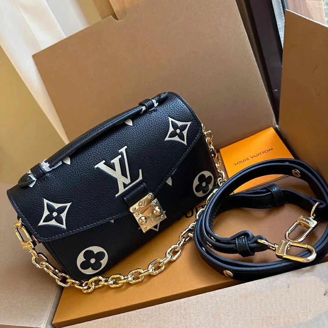 全新未使用 LouisVuitton/路易威登 Lv黑老花小邮差/1610518H