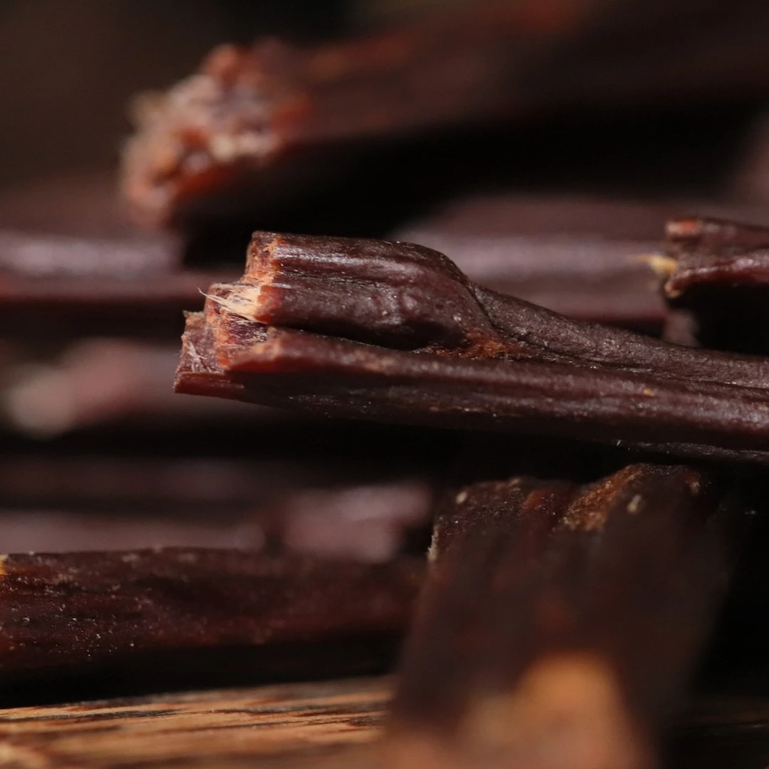 冈戈内蒙古特产草原风干牛肉超干手工手撕牛肉下酒菜解馋零食嚼劲