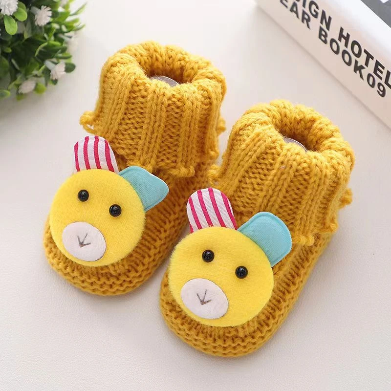 新款婴儿鞋毛线宝宝手工新生儿编织鞋男女0-6个月软底室内步前鞋3