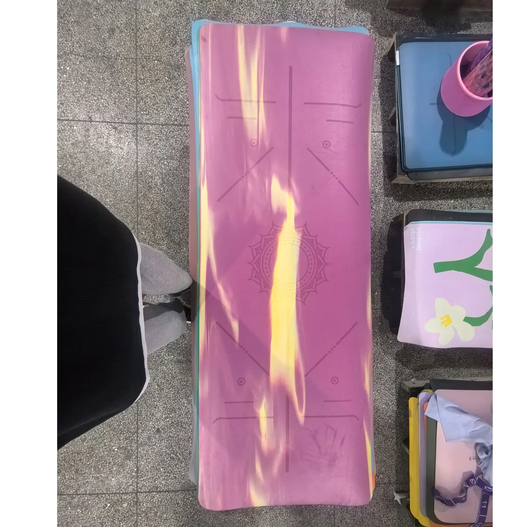（天然橡胶瑜伽垫）流纹撞色PU  微瑕疵直播专业链接