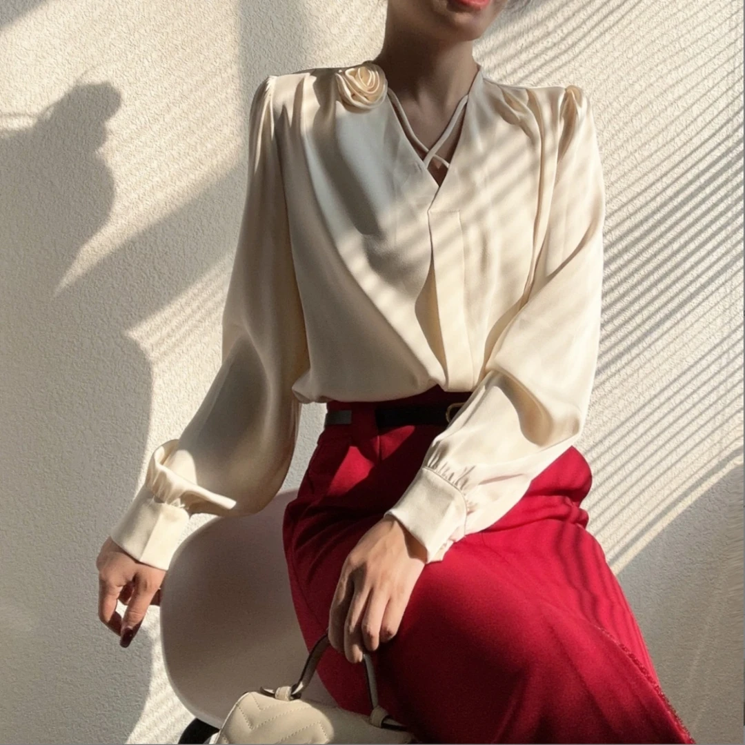 秋季醋酸V领玫瑰花朵纯色衬衫 时尚长袖褶皱法式衬衣 22K407