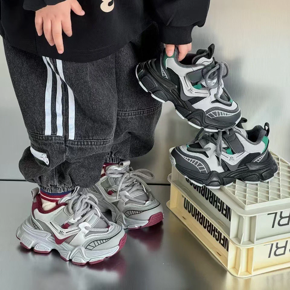 儿童加绒老爹鞋冬季2024新款超轻跑鞋耐磨防滑复合底男女童运动鞋