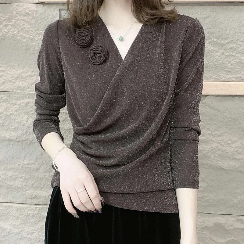 新款高档秋季交叉设计纯色长袖打底时尚气质洋气减龄小衫上衣服