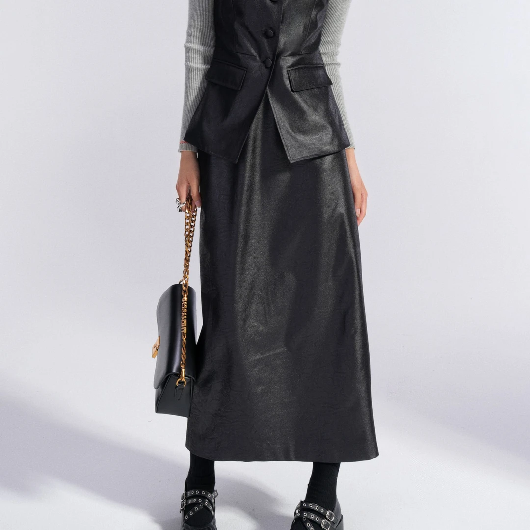 cosheng重生小个子新品2025春季黑半身裙长款皮裙气质秋冬半裙女