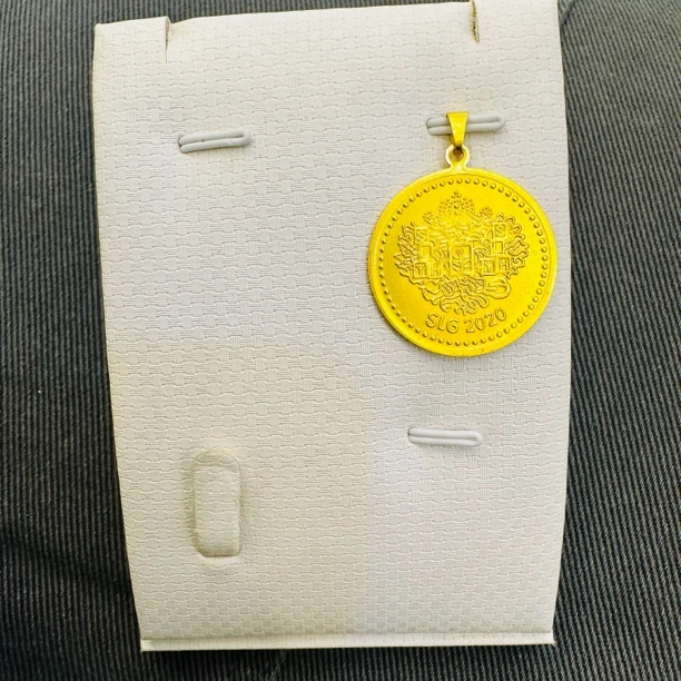 铜合金吊坠 新款个性吊坠938号女士项链时尚女王双面项坠精美百搭