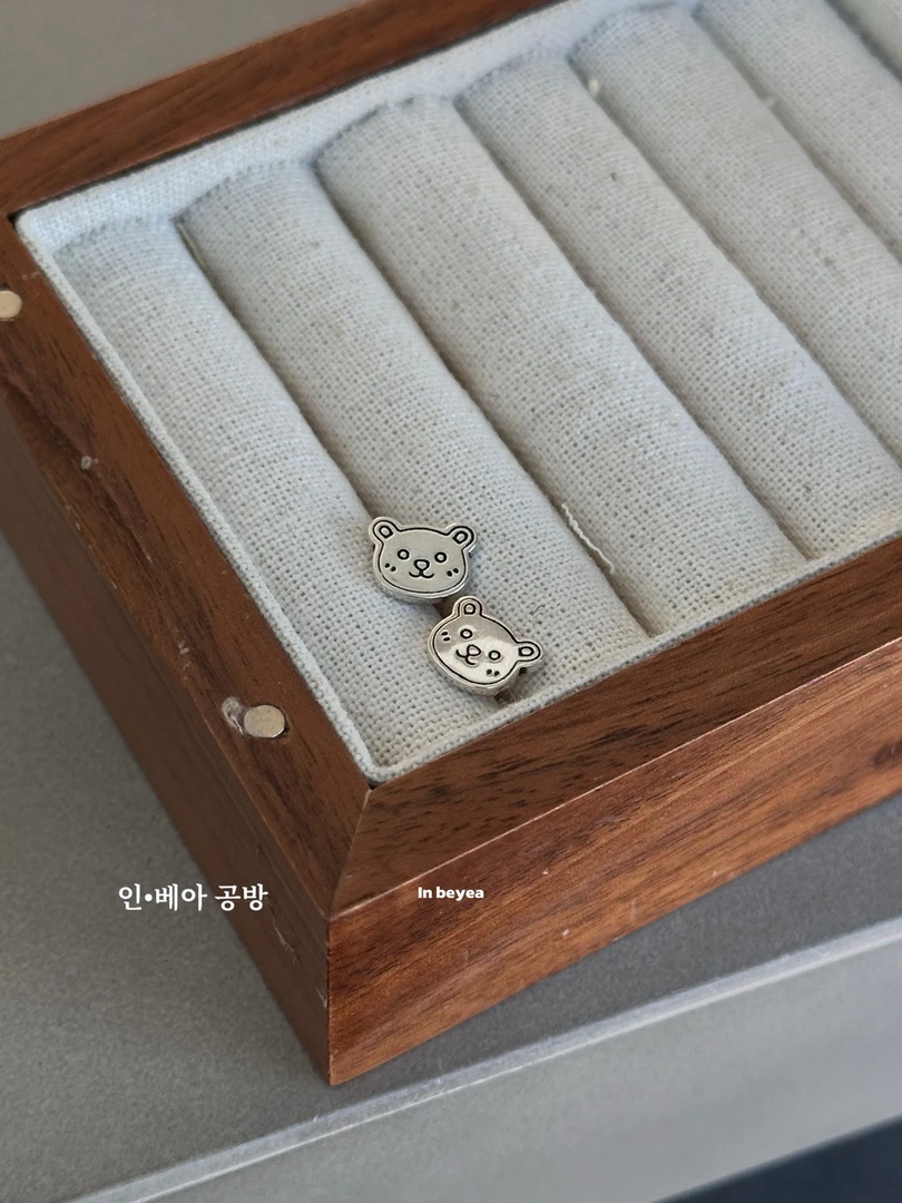 925银耳饰 复古小熊耳钉 通体银 2992