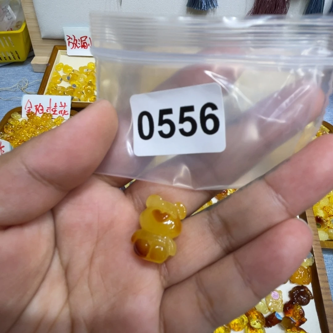 琥珀颈饰未镶嵌玖*福利