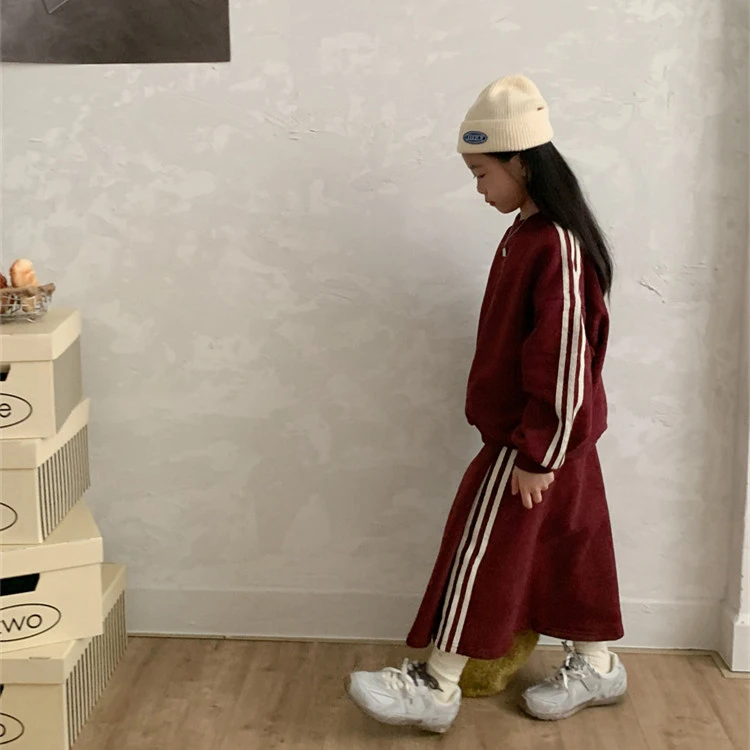 童装2024冬季儿童加绒套装女童休闲运动系卫衣半裙两件套