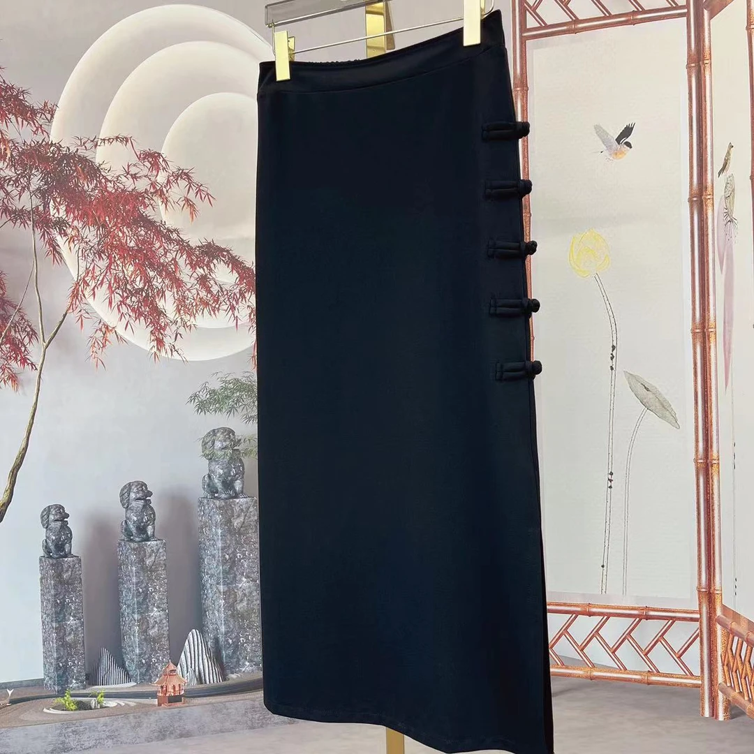 2025新款气质显瘦黑色半裙显高减龄妈妈装盘扣国风女装半身裙
