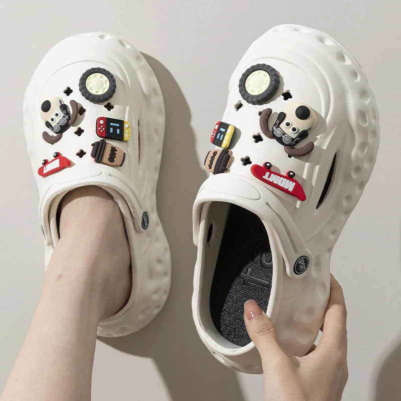 防臭洞洞鞋男士夏季外穿2025新款潮流沙滩防滑厚底增高凉鞋男款