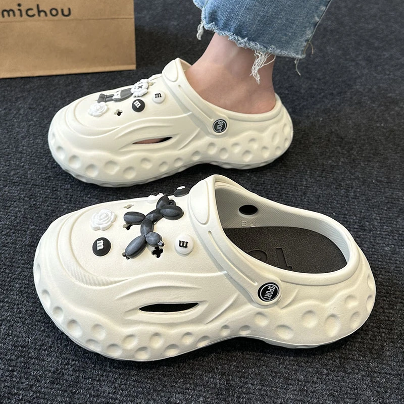 夏季新款可爱卡通洞洞鞋外穿网红防滑厚底增高沙滩包头半拖鞋女士