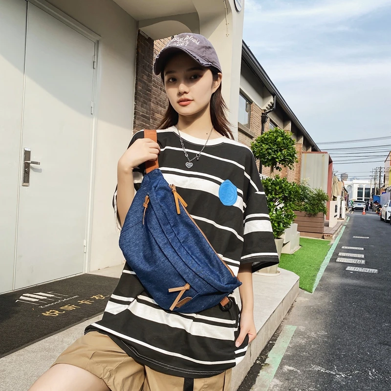 复古港风时尚百搭斜挎牛仔布胸包街头潮流休闲简约大容量饺子包女