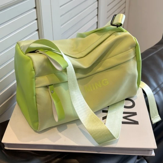 吐司包2023新款潮流简约百搭包包女大容量斜挎包休闲运动风单肩包