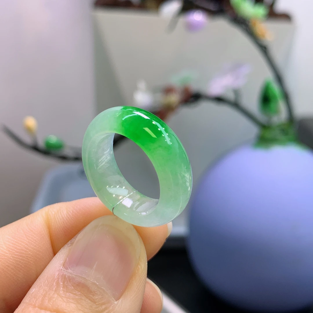 10-11圈口缅甸天然翡翠A货宽版冰飘阳绿戒指292#