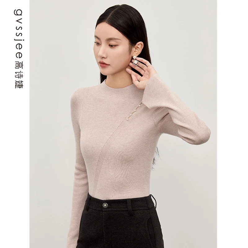 高诗婕冬季精致珍珠圆领针织衫D254W10222-28