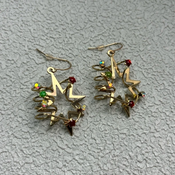 铜合金合成锆石耳饰 气质可爱耳环BP1425