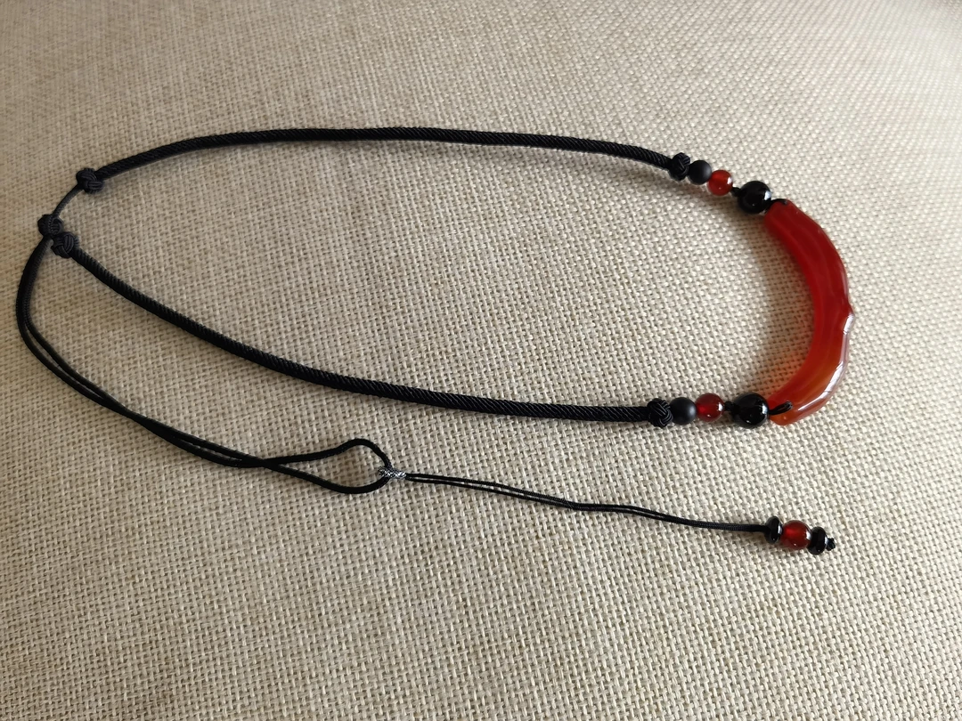 天然玛瑙通透弯条锁骨链酒红色毛衣链可调节