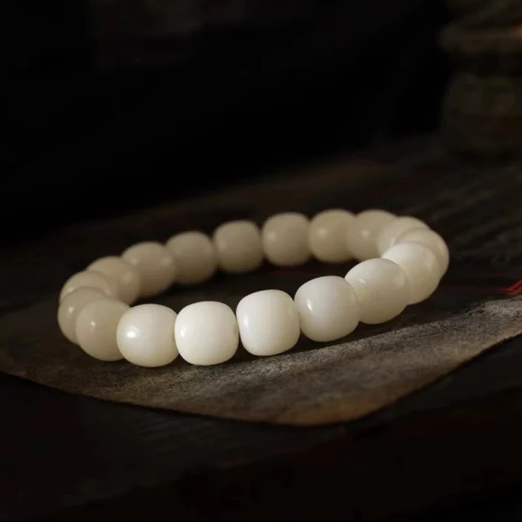 经典气质白色手链男女同款手工穿织A15