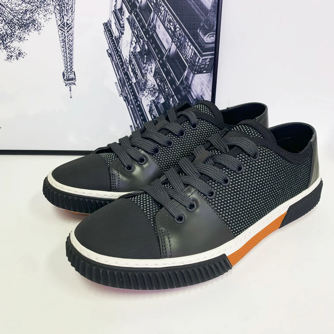 全新未使用 Prada/普拉达 普拉达灰色网面橙底轮胎头板鞋百搭