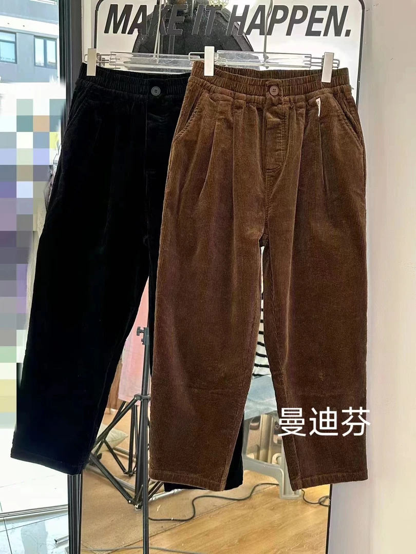 《曼迪芬》秋冬灯芯绒重工直筒裤