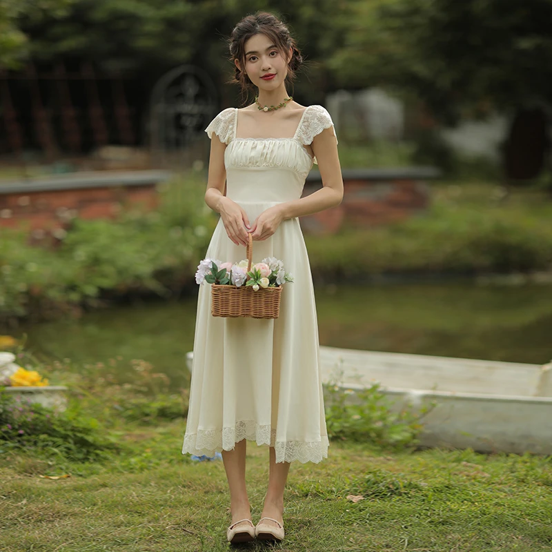 奈良裙子女夏季茶歇法式复古连衣裙女新款方领显瘦长裙（3029）