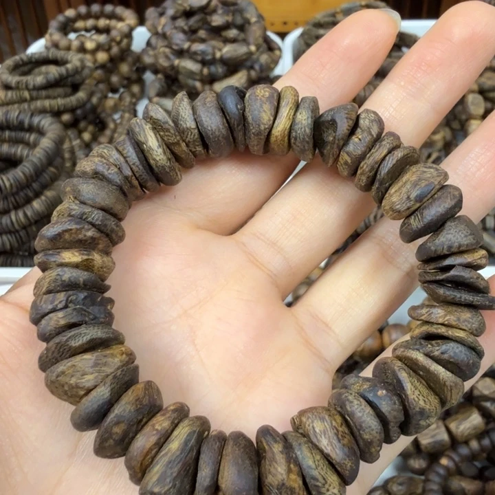 沉香手串沉香绿奇楠树丁壳子高油 19.9
