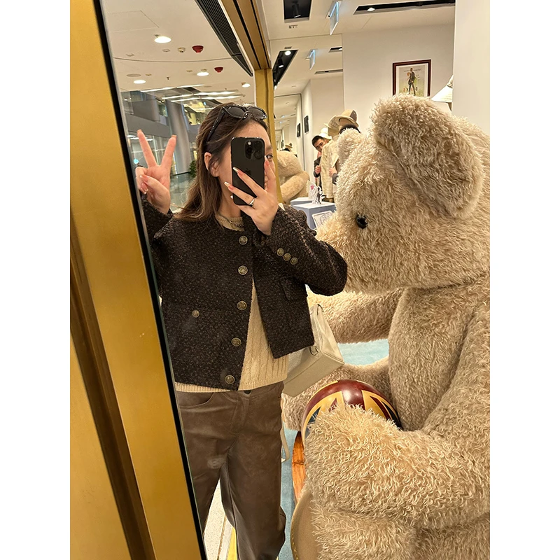 王少女【清清】咖色小香风设计感宽松气质长袖上衣女外套 W06483S33