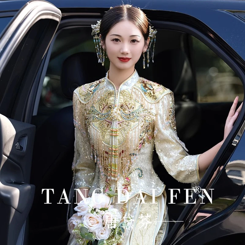 秀禾服2024新款结婚中式新娘服香槟色高级奢华新式秀禾秀和服夏季