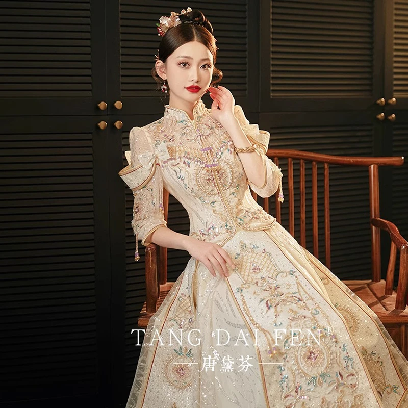 秀禾服新娘2024新款夏季薄款结婚香槟色高端大气中式秀禾女龙凤褂