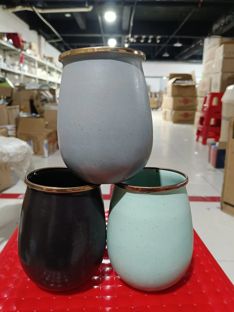 3个装户外水杯瑕疵处理颜色随机发