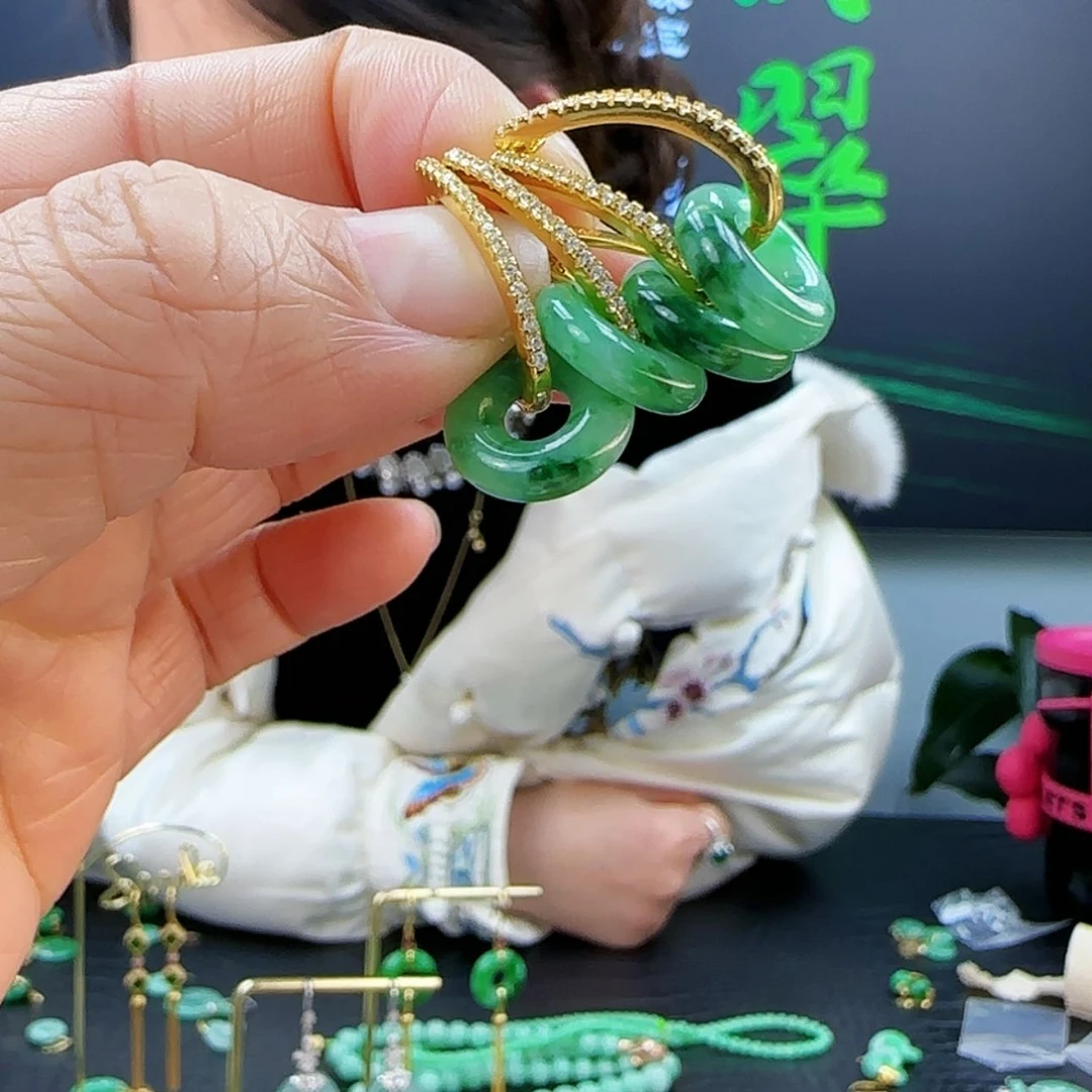 【闪购商品】翡翠耳饰银S925镶嵌多样性发货 发其一