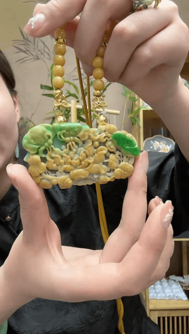 【闪购商品】翡翠颈饰未镶嵌吊坠