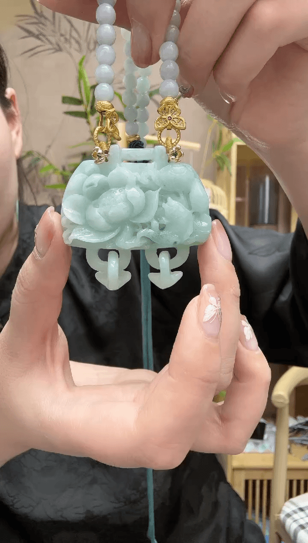 【闪购商品】翡翠颈饰未镶嵌吊坠