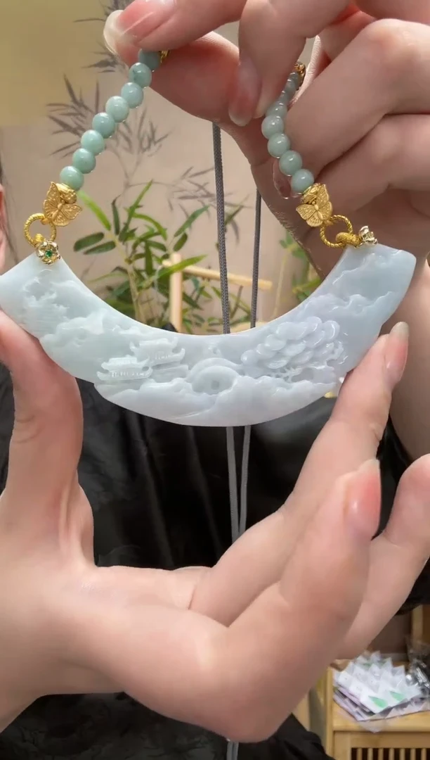 【闪购商品】翡翠颈饰未镶嵌吊坠