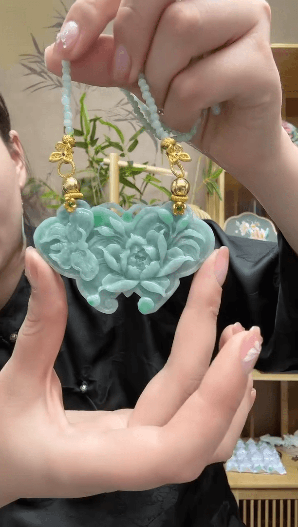 【闪购商品】翡翠颈饰未镶嵌吊坠