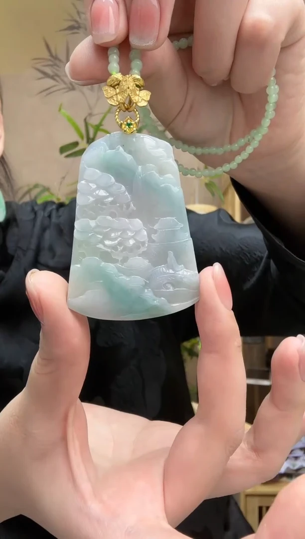 【闪购商品】翡翠颈饰未镶嵌吊坠