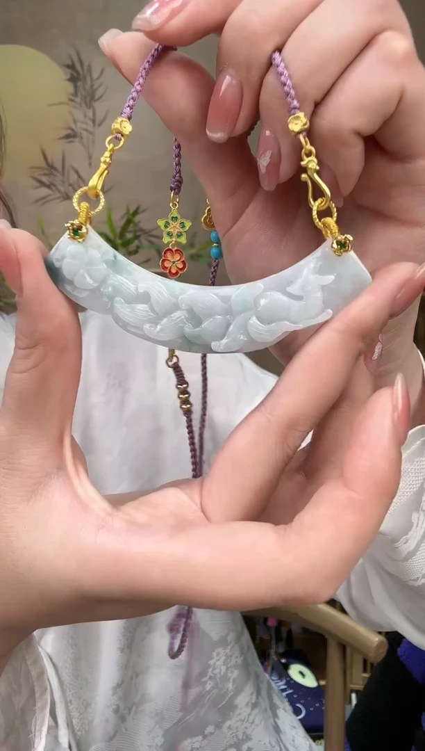 【闪购商品】翡翠颈饰未镶嵌吊坠