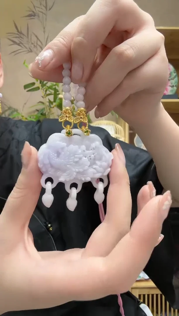 【闪购商品】翡翠颈饰未镶嵌吊坠