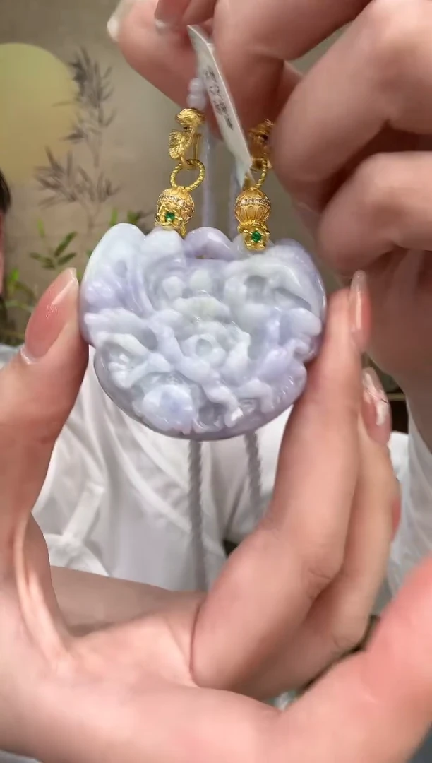 【闪购商品】翡翠颈饰未镶嵌吊坠