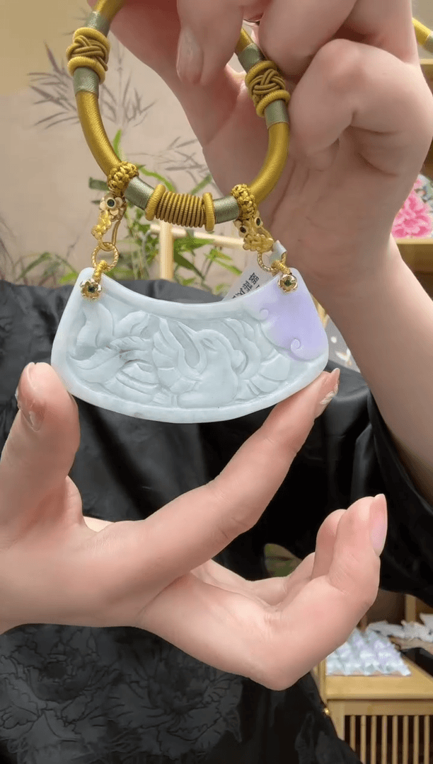 【闪购商品】翡翠颈饰未镶嵌吊坠