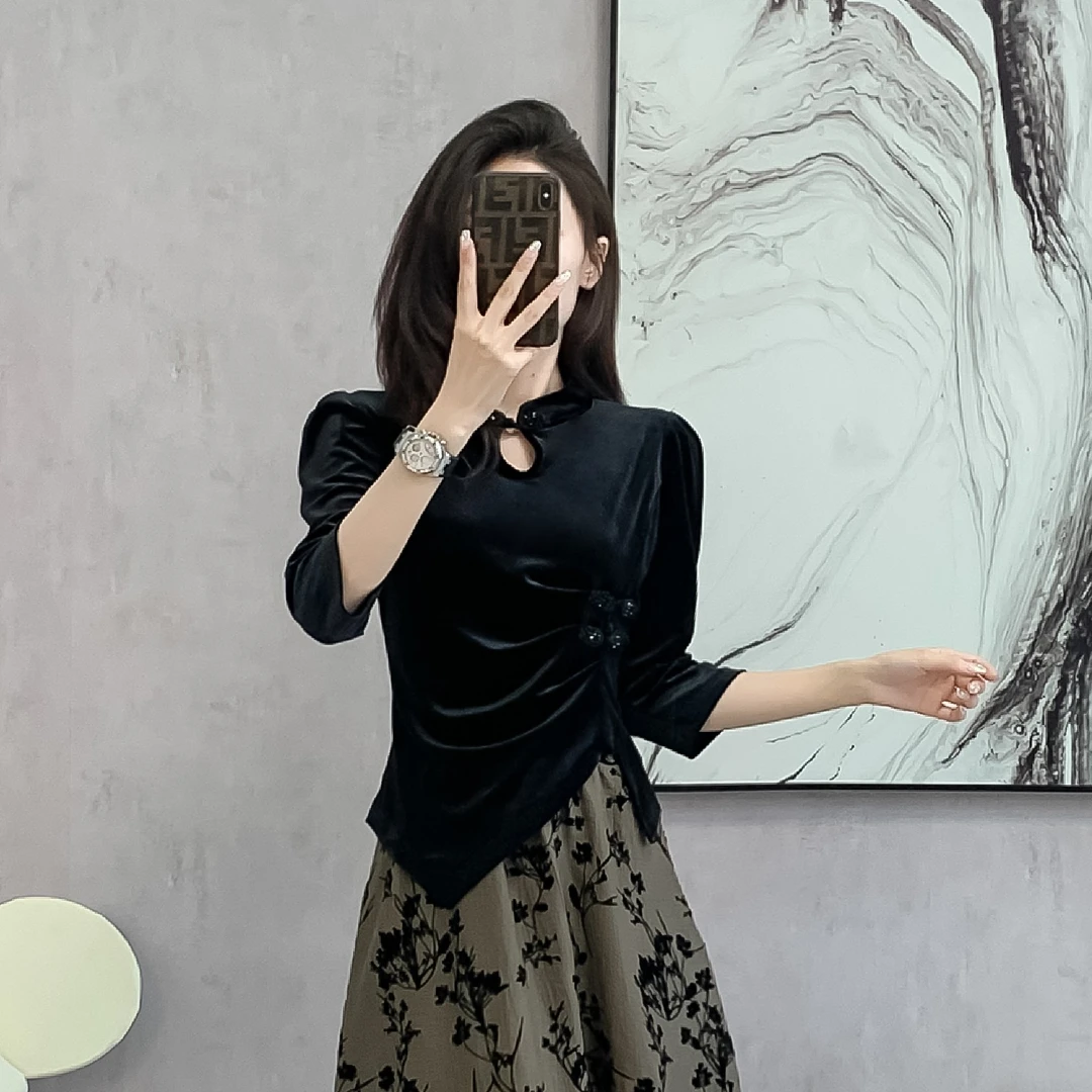 显瘦气质时尚法式改良国风复古盘扣丝绒上衣+植绒印花半身裙套装