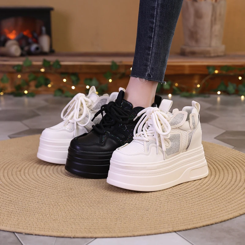 【田蜜蜜】2024早秋款小白鞋厚底增高透气8CM百搭休闲板鞋8207