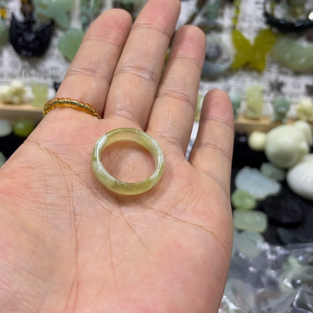 【闪购商品】蛇纹石玉颈饰未镶嵌54